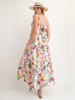 #225 New! Easel Floral Maxi W/ Bow